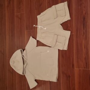 Easy-Peasy Hoodie & Shorts Set Cream Size 3T